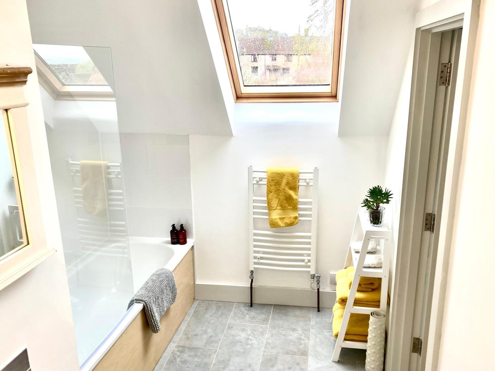 Westbury Cross House Bed & Breakfast Ngoại thất bức ảnh