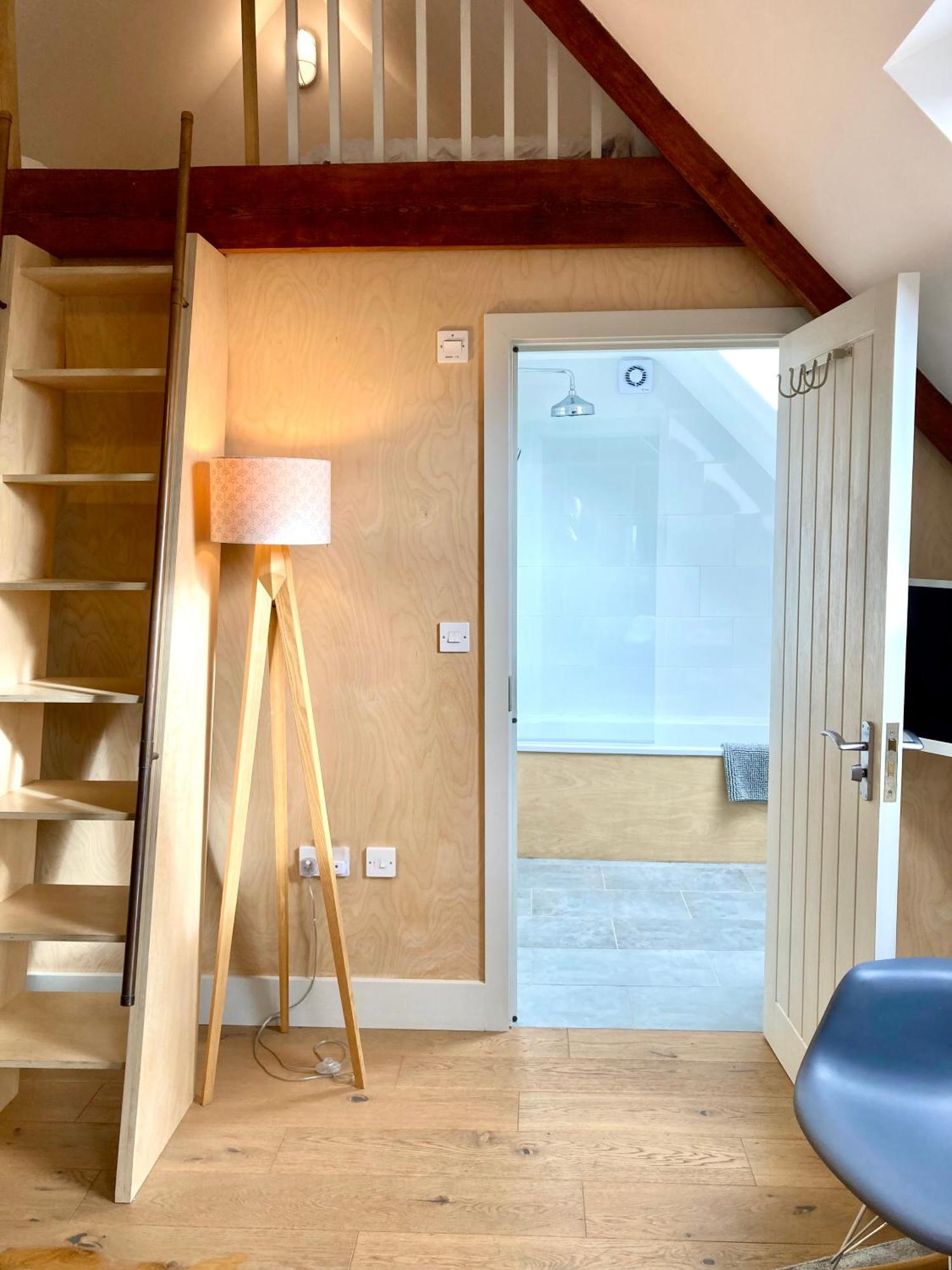 Westbury Cross House Bed & Breakfast Ngoại thất bức ảnh